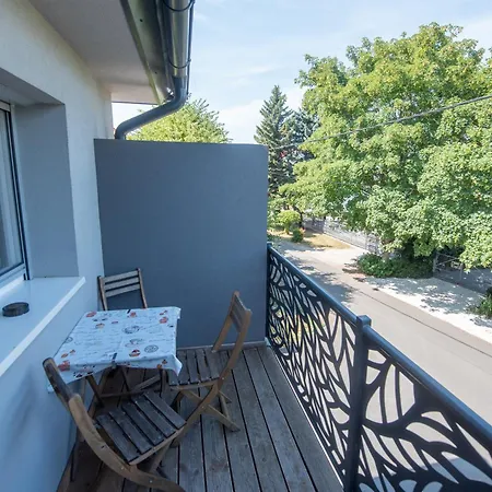 Apart Vila Apartament *